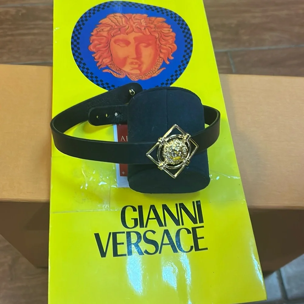 Versus Versace Black‎ Leather necklace